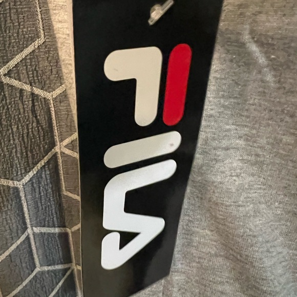 Fila - Picture 4 of 10